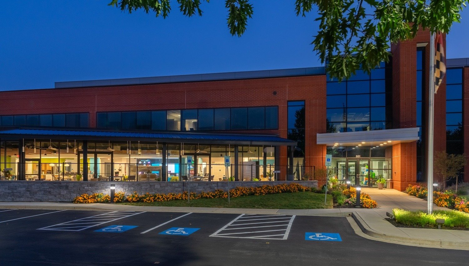 Building front_night